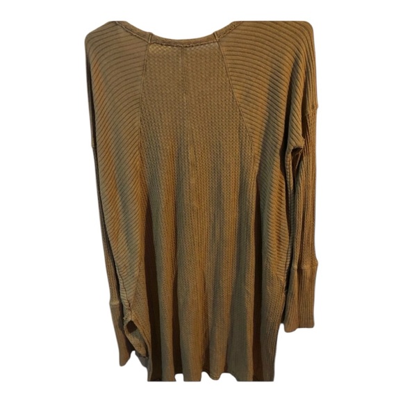 Free People Women’s Tan Waffle Knit Long Sleeve Shirt Size L - Picture 2 of 7